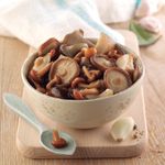 Surtido-de-setas-con-boletus-silvestres
