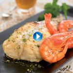 Cola-de-rape-con-gamba-roja-y-salsa-romesco