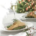 Lomo-de-salmon-con-esparragos-triqueros-y-foie