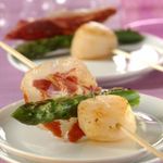 Brocheta-de-vieiras-y-esparragos