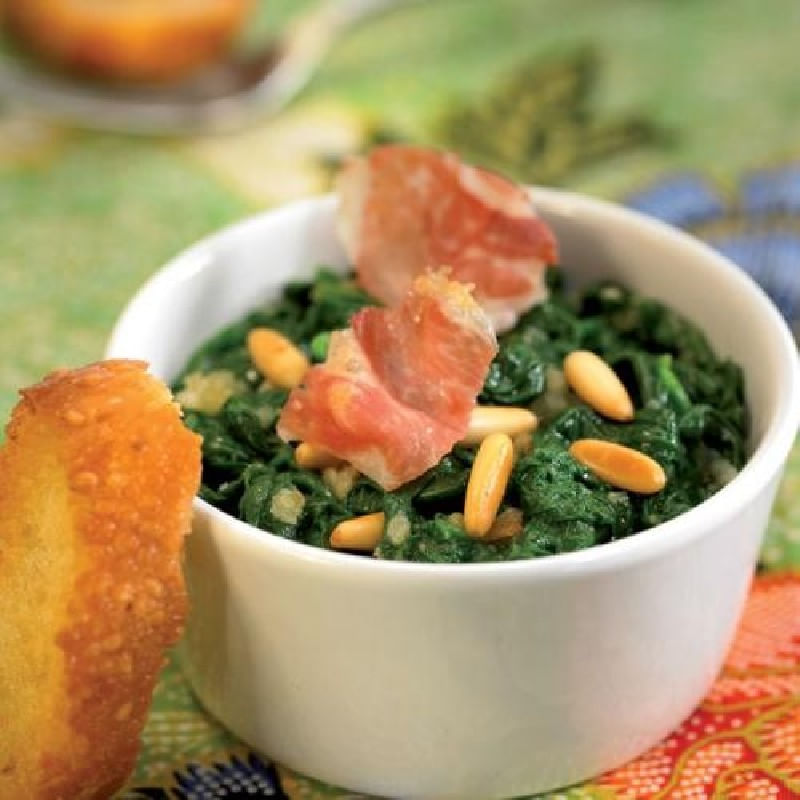 Espinacas-con-jamon-y-pinones