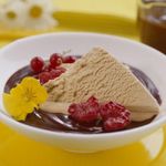 Sopa-de-chocolate-y-helado-de-turron
