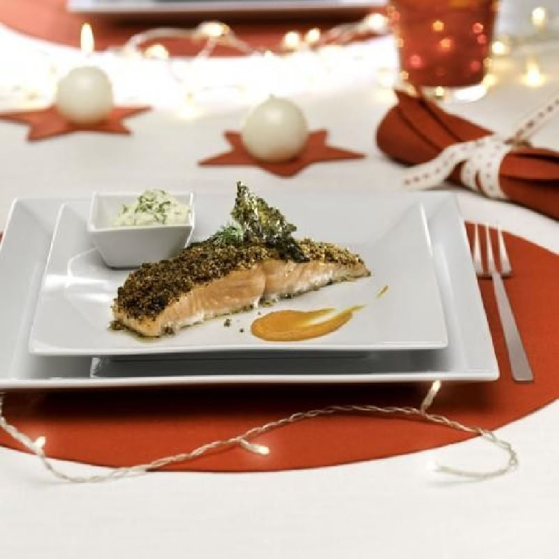 Lomo-de-salmon-con-crujiente-de-algas