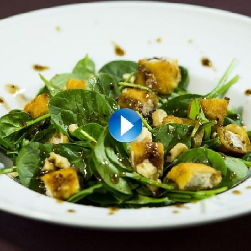 Ensalada-de-fingers-de-pollo-con-vinagreta-de-miel-a-la-mostaza-y-nueces