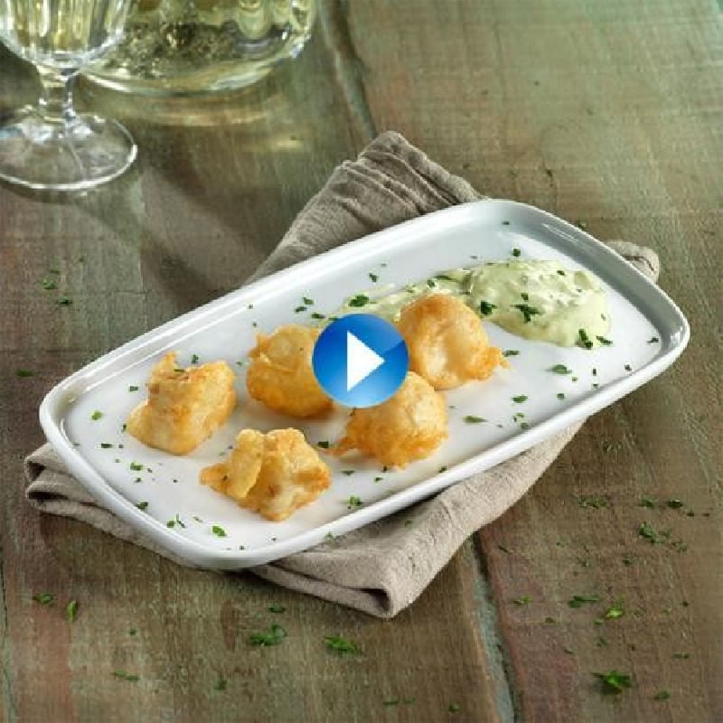 Dados-de-bacalao-en-tempura-con-salsa-de-mostaza
