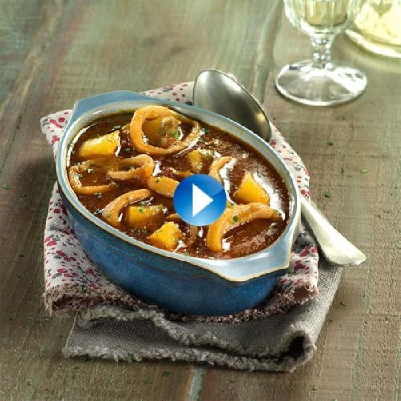 Guiso-de-patatas-con-calamar