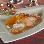 Trenza-de-lenguado-y-salmon-con-salsa