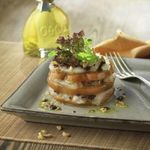 Timbal-de-bacalao-y-tomate-con-pate-de-aceitunas