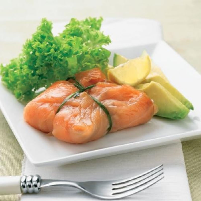 Atadillo-de-tartar-de-salmon