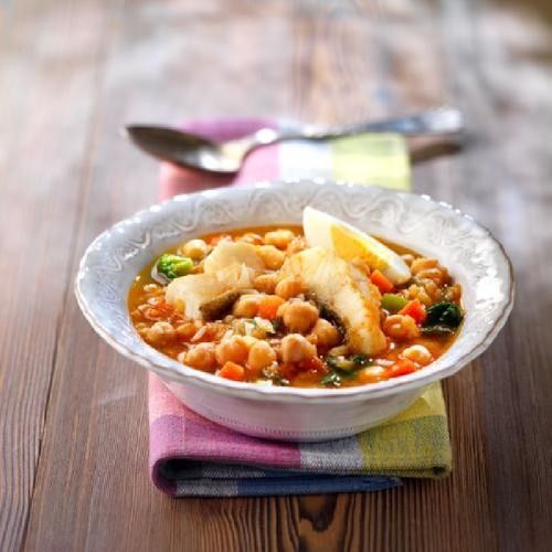 Potaje de garbanzos con bacalao