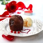 Coulant-con-coulis-de-frutas-del-bosque
