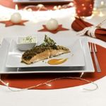 Lomo-de-salmon-con-crujiente-de-algas