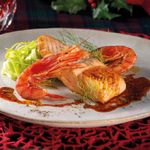 Lomo-de-salmon-con-gamba-roja