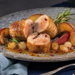 Redondo-al-horno-con-salsa-de-manzana-y-cebolla-perla