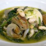 Caldoso-de-sepia-con-alcachofas-confitadas-y-espinacas