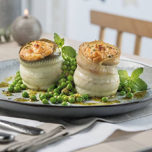 Llenguado amb mussolina de llagostins i pèsols al cava