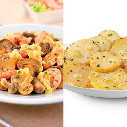 Revuelto de setas y gambas con patata, ajo y perejil