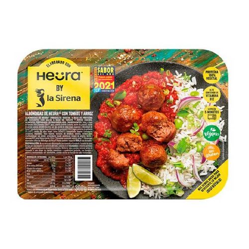 Albóndigas vegetales con tomate y arroz