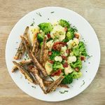 Boqueron-con-ajo-coliflor-y-brocoli