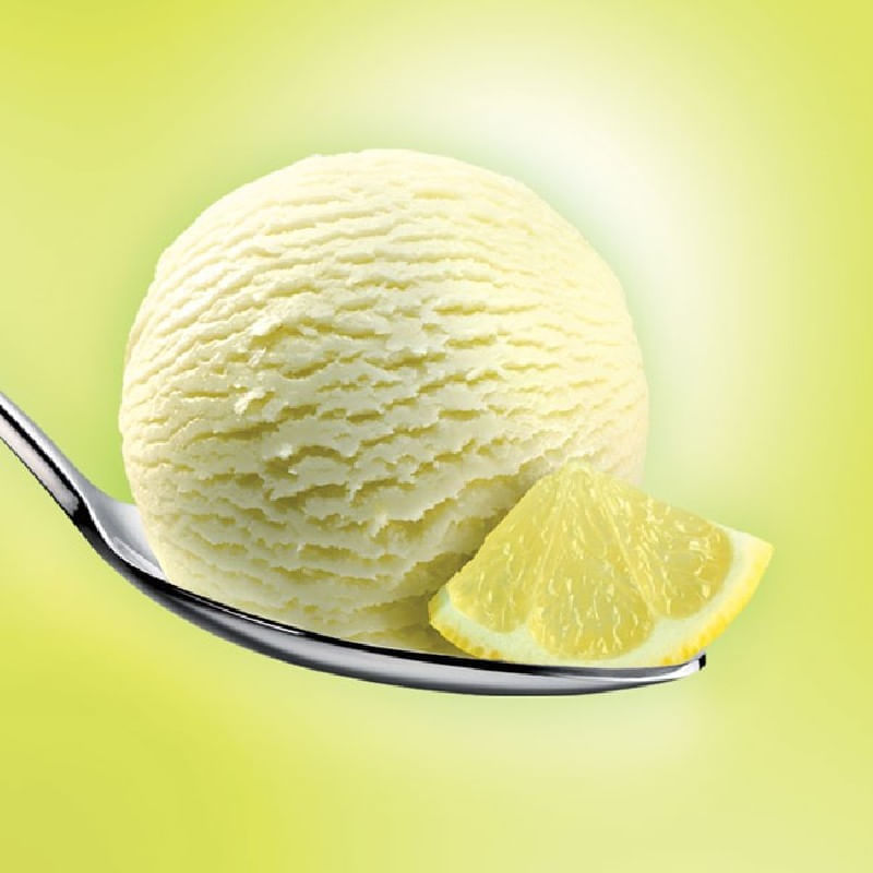 Tarrina-helado-sorbete-con-limon